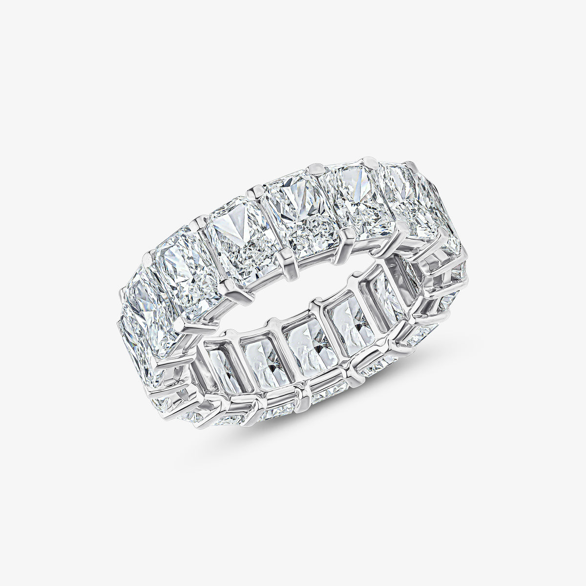 Bague éternité taille radiant