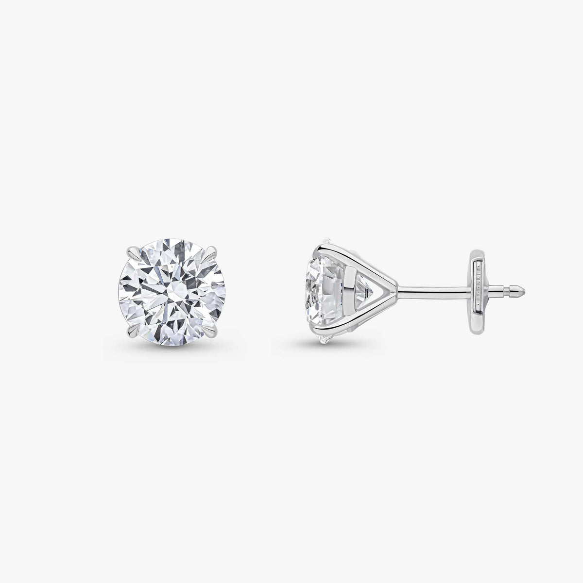 Round Brilliant Cut Studs 18