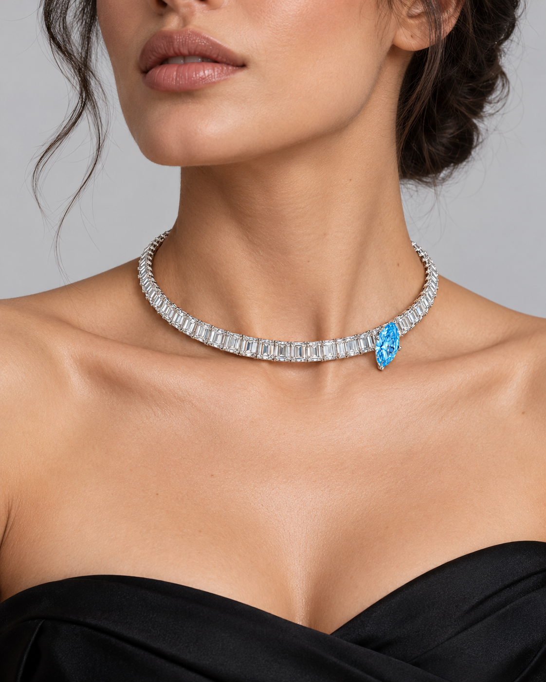 Manhattan choker