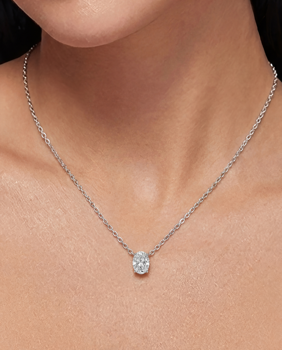 Oval Cut Pendant Platinum